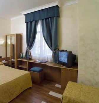 Hotel Dello Stretto مسينا الغرفة الصورة