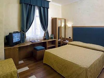 Hotel Dello Stretto مسينا الغرفة الصورة