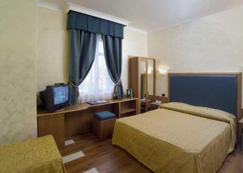 Hotel Dello Stretto مسينا الغرفة الصورة